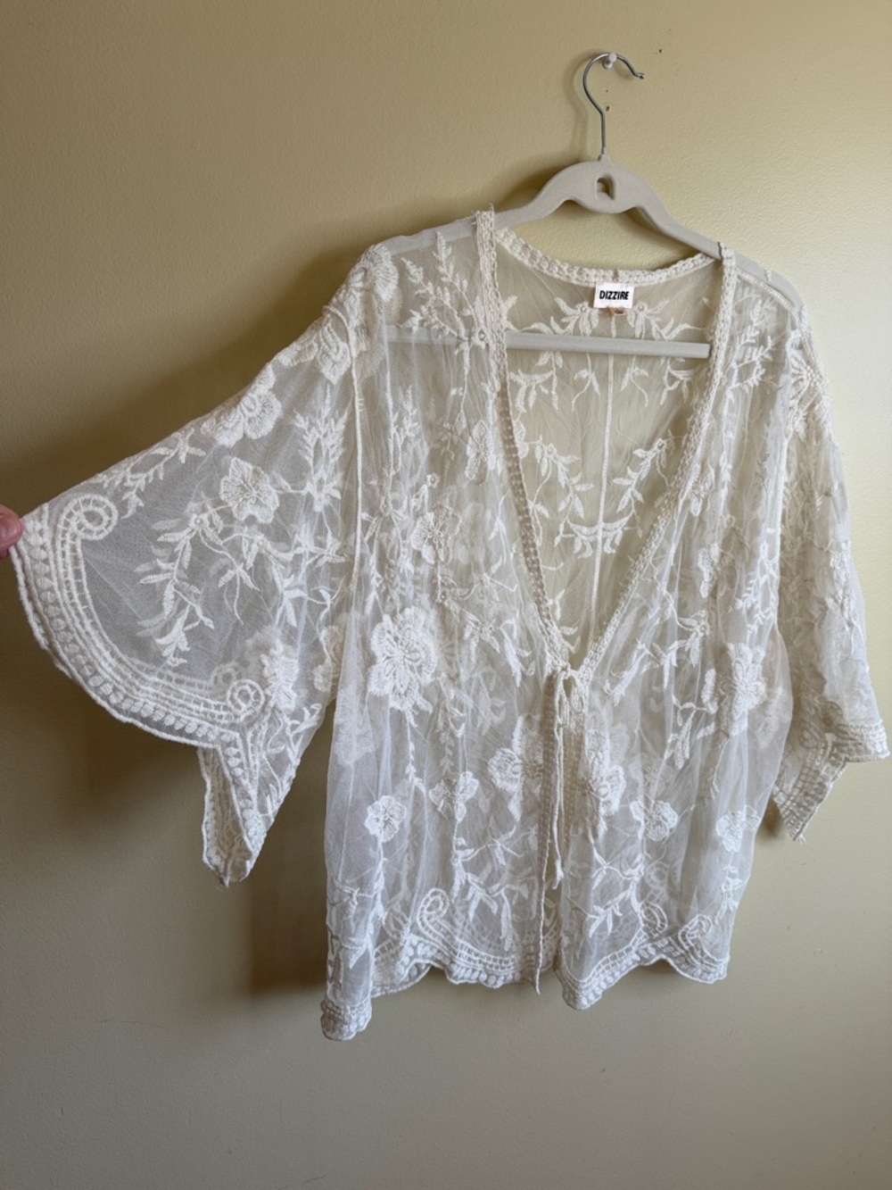 Dizzire Women’s L White Floral Embroidered Lace Kimono Cardigan Boho Bridal